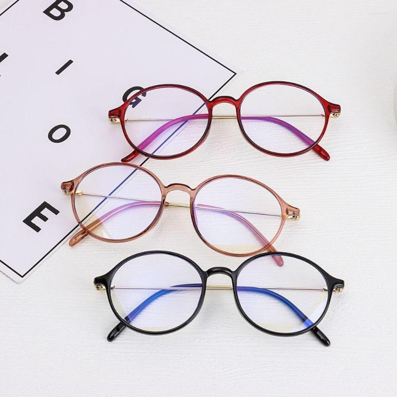Sunglasses Fashion Anti Blue-ray Reading Glasses PC Frame Presbyopia Eyeglasses Women Far Sight Eyewear Vision Care 10- 40
Sunglasses Fashion Anti Blue-ray Reading Glasses PC Frame Presbyopia Eyeglasses Women Far Sight Eyewear Vision Care 10- 40