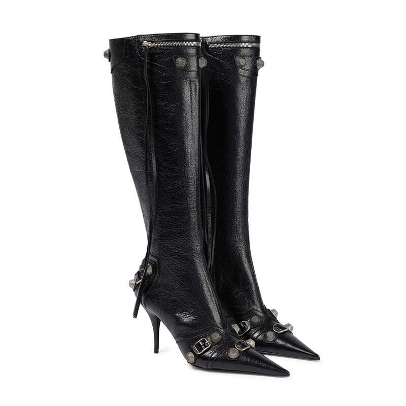 Boots Boots Cagole Designer Boots Woman Winter Black Knee-high Boot Stud Buckle Embellished Pointed Toe Sexy Stiletto Heel Real Leather Tall
Boots Boots Cagole Designer Boots Woman Winter Black Knee-high Boot Stud Buckle Embellished Pointed Toe Sexy Stiletto Heel Real Leather Tall