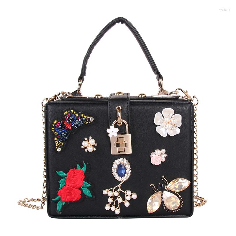 Evening Bags Fashion Prom Bag Diamond Flower Clutch Hollow Relief Acrylic Luxury Handbag Banquet Party Purse Women's Shoulder, Black
Evening Bags Fashion Prom Bag Diamond Flower Clutch Hollow Relief Acrylic Luxury Handbag Banquet Party Purse Women's Shoulder, Black