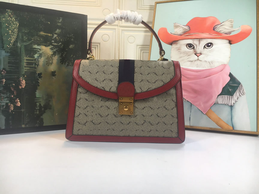 7A quality With box Designer Bags crossbody bag great handle Messenger luxury tote Woman Fashion Canvas Genuine Designers handbag Leather shoulder bags 651055, 651055wine red canvas
7A quality With box Designer Bags crossbody bag great handle Messenger luxury tote Woman Fashion Canvas Genuine Designers handbag Leather shoulder bags 651055, 651055wine red canvas