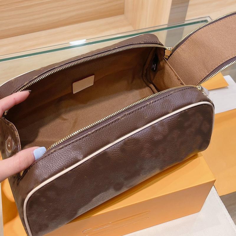 2022 Top Clutch Bags 2pcs Set Handbag Purse Canvas Leather Classic fashion Letter Makeup Pouch Portable Toiletry
2022 Top Clutch Bags 2pcs Set Handbag Purse Canvas Leather Classic fashion Letter Makeup Pouch Portable Toiletry