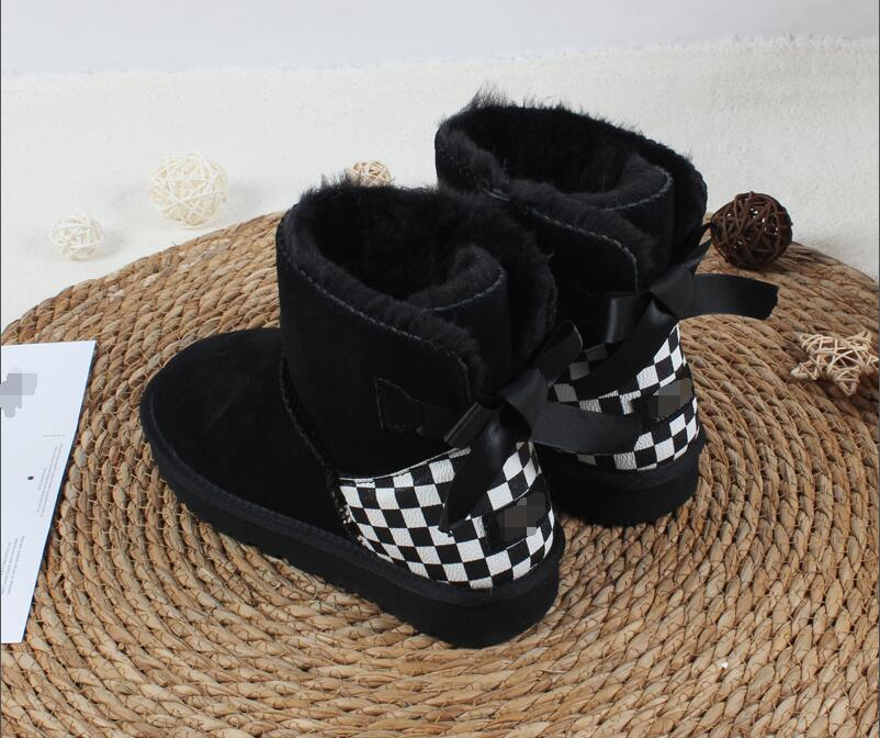 203 High quality Aus L bow U short women snow boots Soft comfortable Sheepskin keep warm plush boots with card dustbag beautiful gifts 5032G
203 High quality Aus L bow U short women snow boots Soft comfortable Sheepskin keep warm plush boots with card dustbag beautiful gifts 5032G