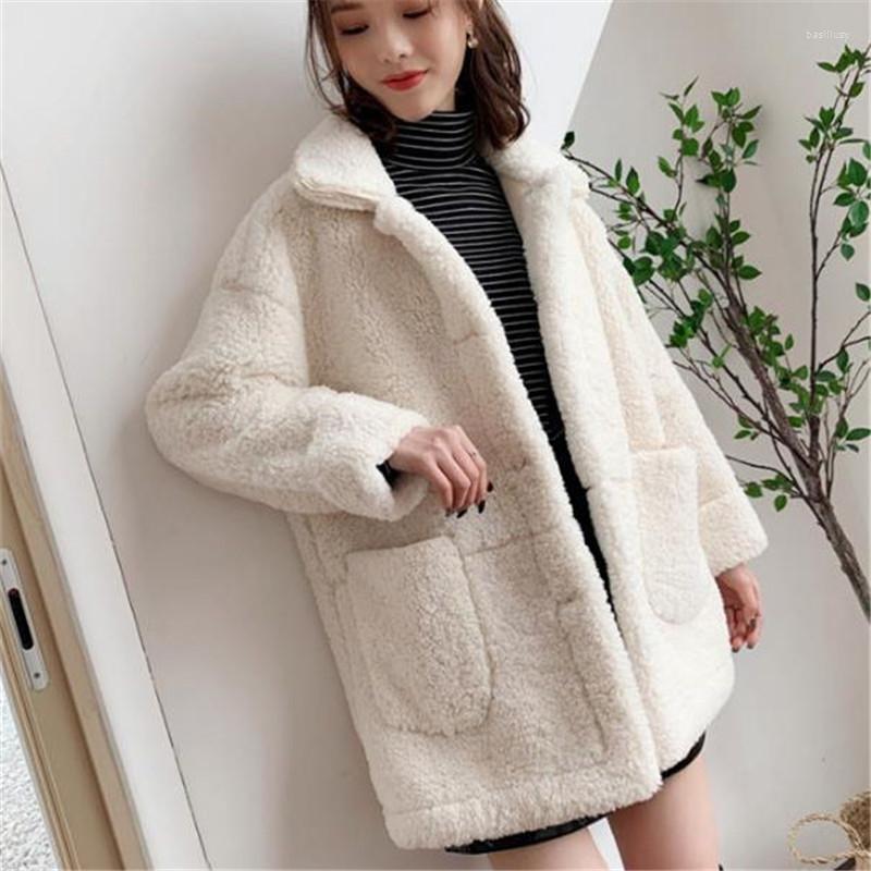 Women's Fur Coat 2022 Female Autumn And Winter Thickening Imitation Lamb Slim Thick Warm Lapel, Beige
Women's Fur Coat 2022 Female Autumn And Winter Thickening Imitation Lamb Slim Thick Warm Lapel, Beige