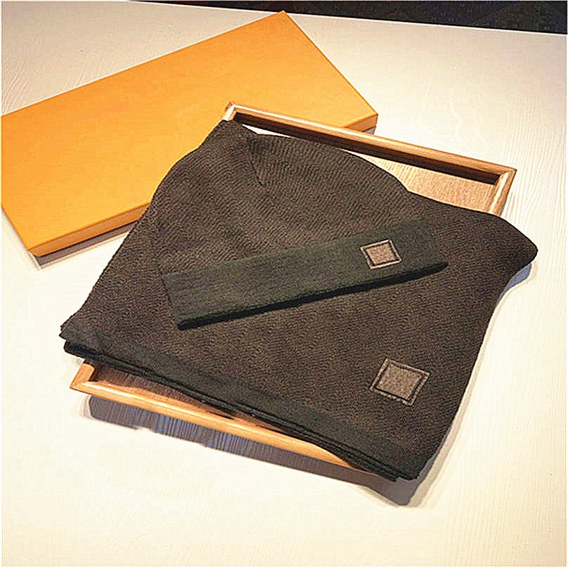 2022 Scarf Winter Scarves Hat Sets Knitting Classic Plaid Unisex Warm Cashmere Letters Design for Man Women Shawl Long Neck 8 Option
2022 Scarf Winter Scarves Hat Sets Knitting Classic Plaid Unisex Warm Cashmere Letters Design for Man Women Shawl Long Neck 8 Option