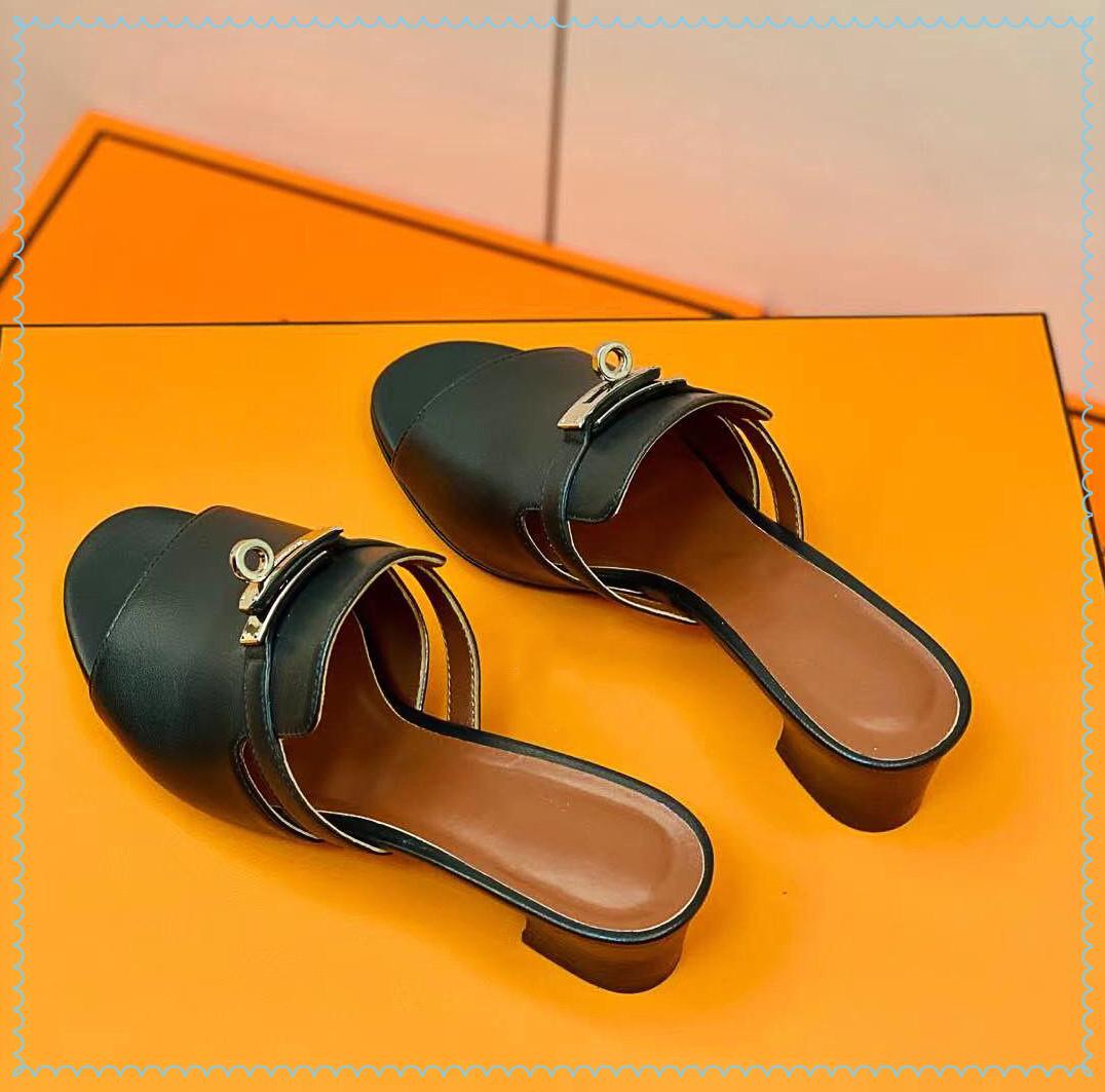 2022 luxury designer sneakers shoes SS Luxury top quality comfortable brand women slippers Fish mouth style lady's high heel VFN, As pictuer 5
2022 luxury designer sneakers shoes SS Luxury top quality comfortable brand women slippers Fish mouth style lady's high heel VFN, As pictuer 5