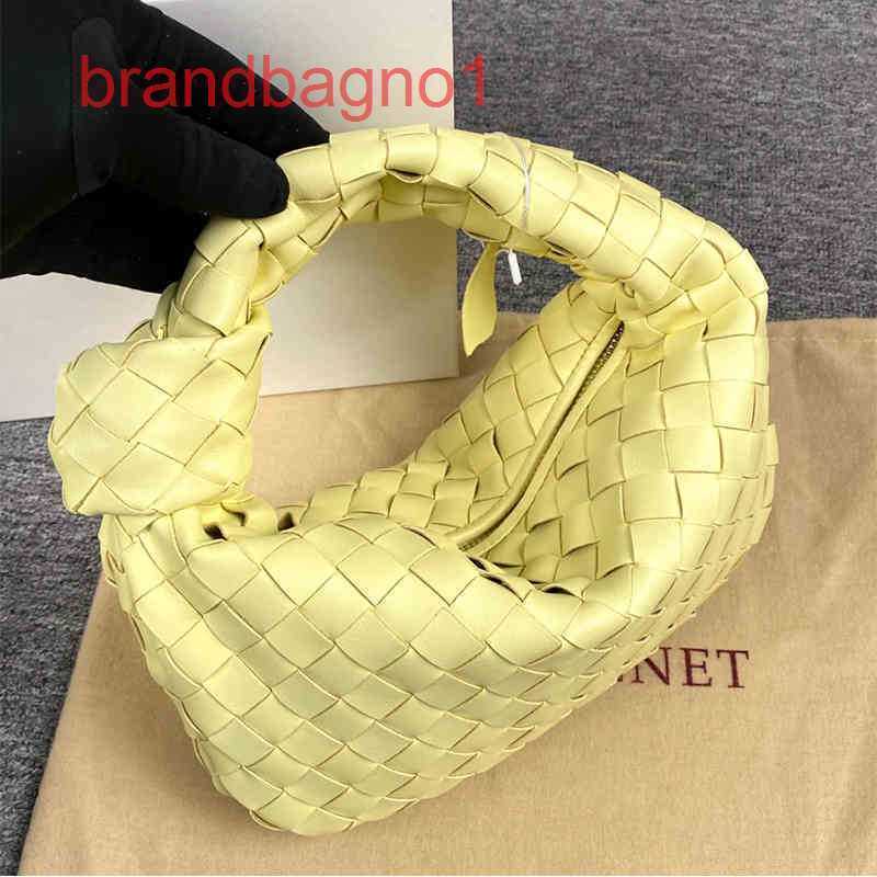 Designer Handbags Bottegav Venetas Quality net Red superior Star Same Genuine Leather Women's b Home Designers Bag Crossbody with the logo, Black
Designer Handbags Bottegav Venetas Quality net Red superior Star Same Genuine Leather Women's b Home Designers Bag Crossbody with the logo, Black
