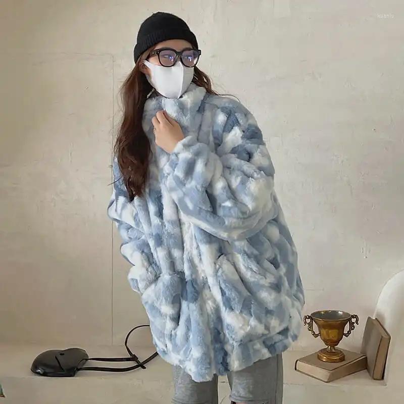 Women' Trench Coats Oversized Streetwear Y2k Pockets Loose Plus Fleece Jacket Park Suit Tie-dye Sweet Top Print Long Sleeves, Blue
Women' Trench Coats Oversized Streetwear Y2k Pockets Loose Plus Fleece Jacket Park Suit Tie-dye Sweet Top Print Long Sleeves, Blue