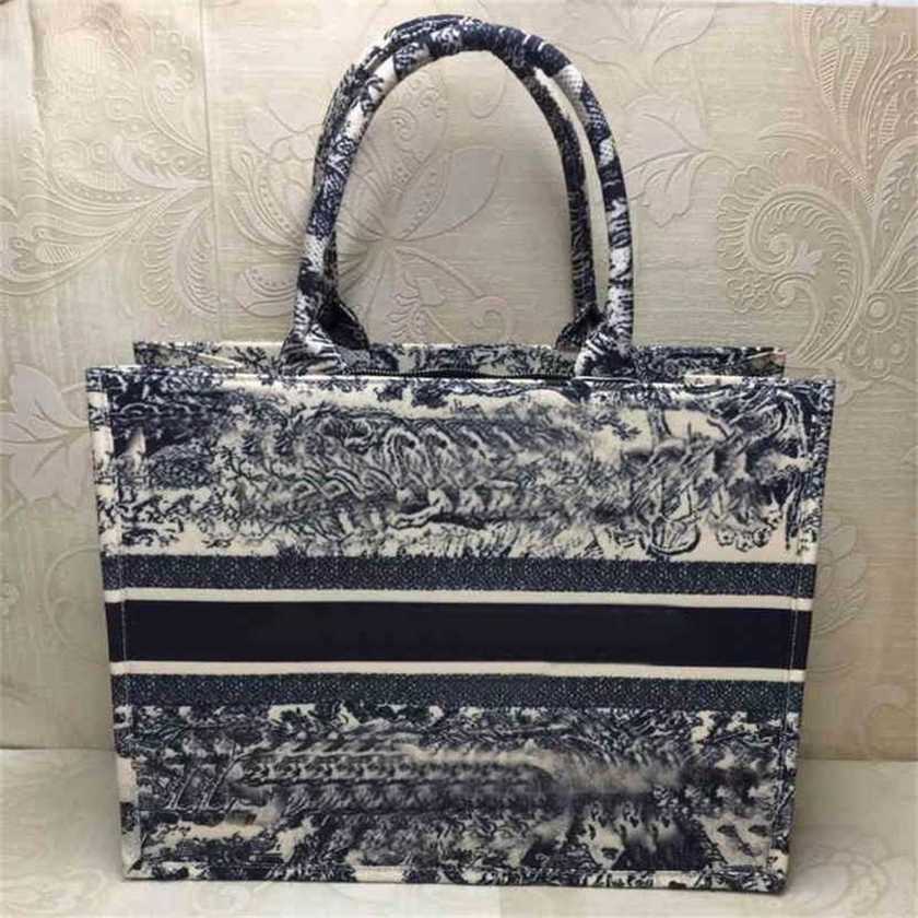 50% OFF 2023 Designer bag Outlet Store Top selling simple printing hand large capacity shopping tiger30IW, White tiger
50% OFF 2023 Designer bag Outlet Store Top selling simple printing hand large capacity shopping tiger30IW, White tiger