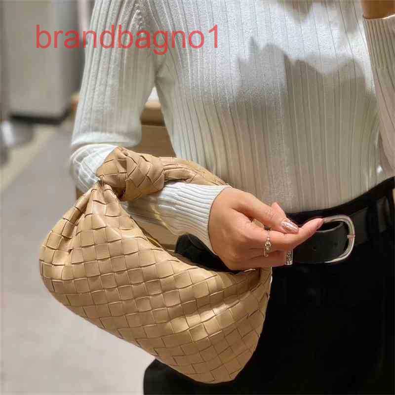 Women's Designer Bottegas Handbags Venetas 2022 Jodie Woven Leather Knotted Handbag Dumpling Bag Adv Designers Bag Crossbody with the logo, Nai cha se
Women's Designer Bottegas Handbags Venetas 2022 Jodie Woven Leather Knotted Handbag Dumpling Bag Adv Designers Bag Crossbody with the logo, Nai cha se