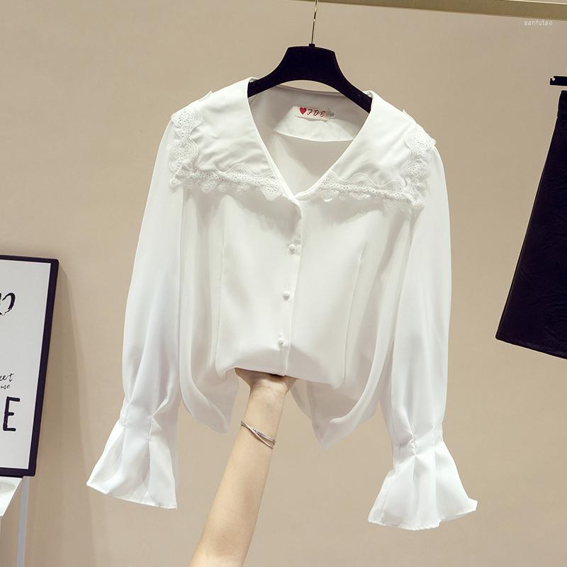 Women' Blouses Shirts Women 2022 Spring Doll Collar Lace White Shirt Female Top Petal Sleeve Cardigan Office Ladies Femme
Women' Blouses Shirts Women 2022 Spring Doll Collar Lace White Shirt Female Top Petal Sleeve Cardigan Office Ladies Femme