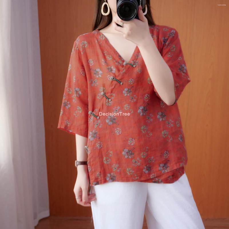 Ethnic Clothing 2022 Floral Printing Lady Casual V Neck Traditional Tang Shirt Classic Blouse Vintage Qipao Top Chinese Style Cheongsam
Ethnic Clothing 2022 Floral Printing Lady Casual V Neck Traditional Tang Shirt Classic Blouse Vintage Qipao Top Chinese Style Cheongsam