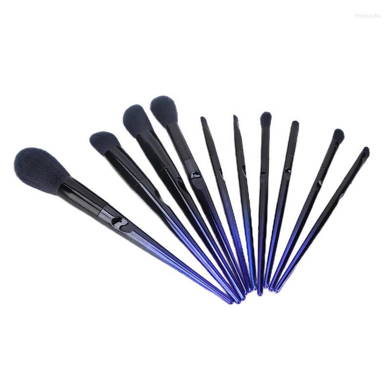 Makeup Sponges Brush Strong Powder Grasping Fine Fiber Hair Professional Eyeshadow Ergonomic Handle For Cosmetics Store
Makeup Sponges Brush Strong Powder Grasping Fine Fiber Hair Professional Eyeshadow Ergonomic Handle For Cosmetics Store