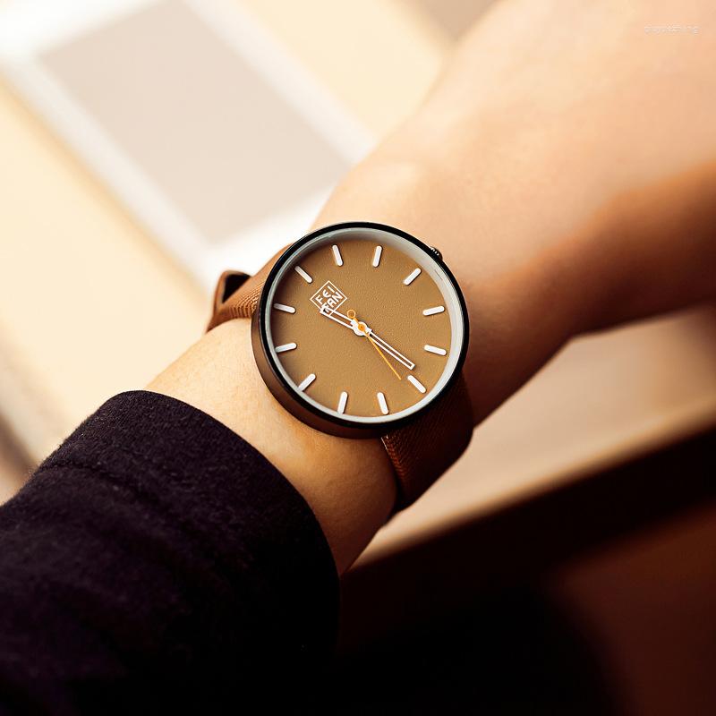 Wristwatches 2022 Korean Version Of The Ladies Fashion Simple Casual Leather Quartz Watch Couple All-Match, Brown
Wristwatches 2022 Korean Version Of The Ladies Fashion Simple Casual Leather Quartz Watch Couple All-Match, Brown