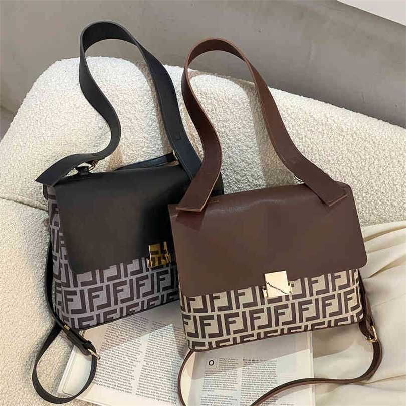 70% OFF 2023 Designer bag autumn and winter niche women's contrast color single diagonal span net red with foreign style underarm, Khaki
70% OFF 2023 Designer bag autumn and winter niche women's contrast color single diagonal span net red with foreign style underarm, Khaki