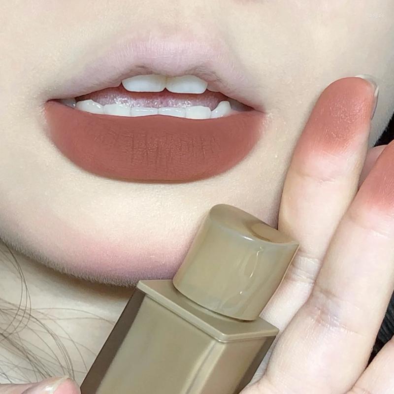 Lip Gloss Matte Nude Brown Glaze Lasting Liquid Lipstick Waterproof Non-stick Cup Lipgloss Makeup Beauty Cosmetic For Girl, 08
Lip Gloss Matte Nude Brown Glaze Lasting Liquid Lipstick Waterproof Non-stick Cup Lipgloss Makeup Beauty Cosmetic For Girl, 08