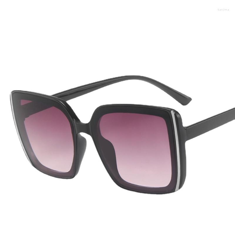 Sunglasses Women's UV-Protection Outdoor Accessories INS Korean-style Sun Glasses Round Face Street Snap Big Slimming
Sunglasses Women's UV-Protection Outdoor Accessories INS Korean-style Sun Glasses Round Face Street Snap Big Slimming