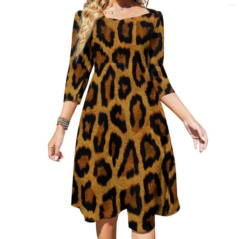 Casual Dresses Gold Leopard Dress Summer Classic Animal Print Cute Women Three Quarter Stylish Graphic Oversized, Style-17
Casual Dresses Gold Leopard Dress Summer Classic Animal Print Cute Women Three Quarter Stylish Graphic Oversized, Style-17