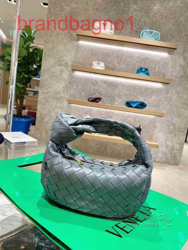 Luxury Jodie Venetas Bottegas Designer Handbags Baodiejia Knitted Knotting Croissant Bag One Shoulde Designers Bag Crossbody with the logo, Figure 3
Luxury Jodie Venetas Bottegas Designer Handbags Baodiejia Knitted Knotting Croissant Bag One Shoulde Designers Bag Crossbody with the logo, Figure 3