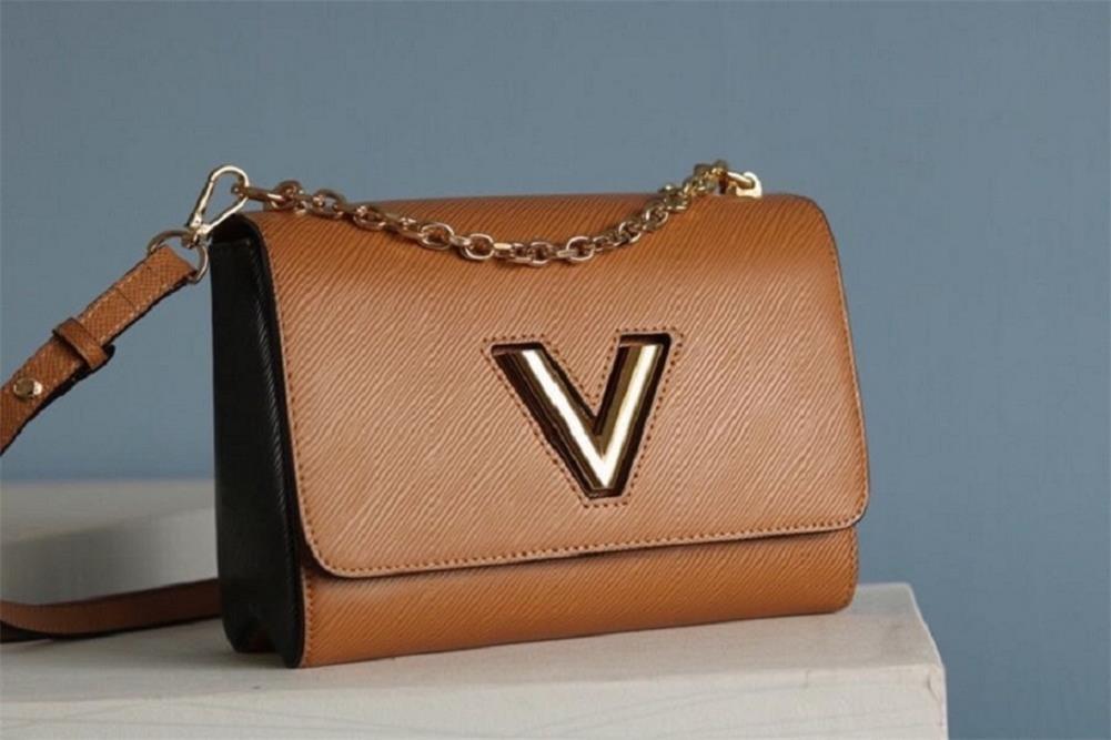 Top Classic Original luxury designer bag Twist MM handbags leather messenger shoulder bags Crossbodys purse, Grey #m50310
Top Classic Original luxury designer bag Twist MM handbags leather messenger shoulder bags Crossbodys purse, Grey #m50310