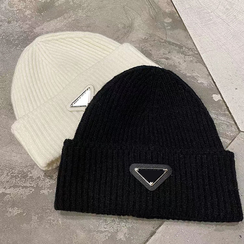 2022 New Women's Skull Caps Winter Thick Warm Knitted Hats Solid Color Letter P Soft Hair Skullies Beanies 14Colors P122, White
2022 New Women's Skull Caps Winter Thick Warm Knitted Hats Solid Color Letter P Soft Hair Skullies Beanies 14Colors P122, White