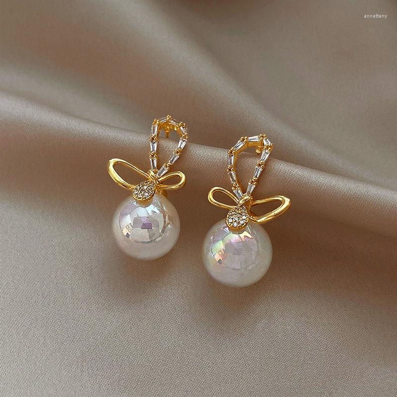 Stud Earrings Mermaid Pearl Bow Butterfly Animal Dangle Korean Temperament 2022 Trend Luxury Summer Party Jewelry Accessories
Stud Earrings Mermaid Pearl Bow Butterfly Animal Dangle Korean Temperament 2022 Trend Luxury Summer Party Jewelry Accessories
