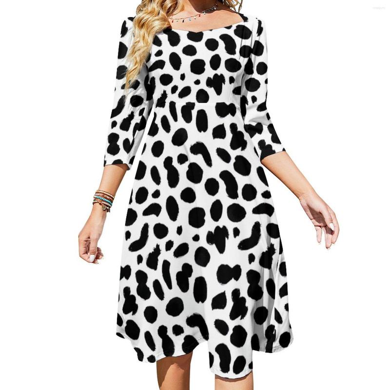 Casual Dresses Dalmatian Print Dress Black And White Spots Elegant Summer Sexy Square Collar Aesthetic Big Size 4XL 5XL, Style-8
Casual Dresses Dalmatian Print Dress Black And White Spots Elegant Summer Sexy Square Collar Aesthetic Big Size 4XL 5XL, Style-8