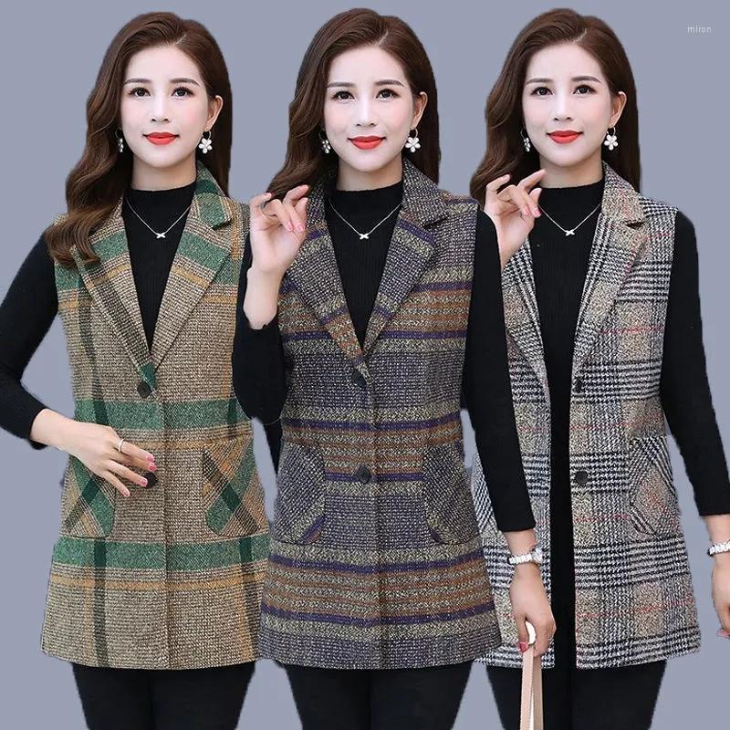 Women's Vests Spring Autumn Vest Coat Middle-Aged Elderly Women Mid-Length V-Neck Sleeveless Casual Plaid Jacket Female Waistcoat 5XL, Color 3
Women's Vests Spring Autumn Vest Coat Middle-Aged Elderly Women Mid-Length V-Neck Sleeveless Casual Plaid Jacket Female Waistcoat 5XL, Color 3