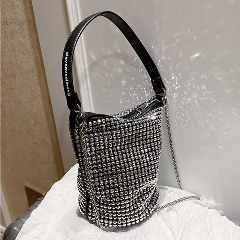 Small Female Pu Leather Crossbody Bags For Women 2022 Diamonds Shoulder Messenger Bag Ladie Hand Sling Luxury Handbag Designer, 115-9182 black
Small Female Pu Leather Crossbody Bags For Women 2022 Diamonds Shoulder Messenger Bag Ladie Hand Sling Luxury Handbag Designer, 115-9182 black