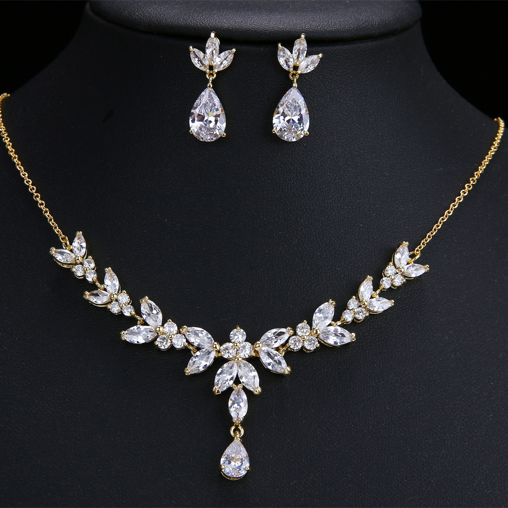 Exquisite Crystal Drop Necklace Jewelry Sets For Women Wedding Party Accessories Cubic Zircon Stud Earrings Gift