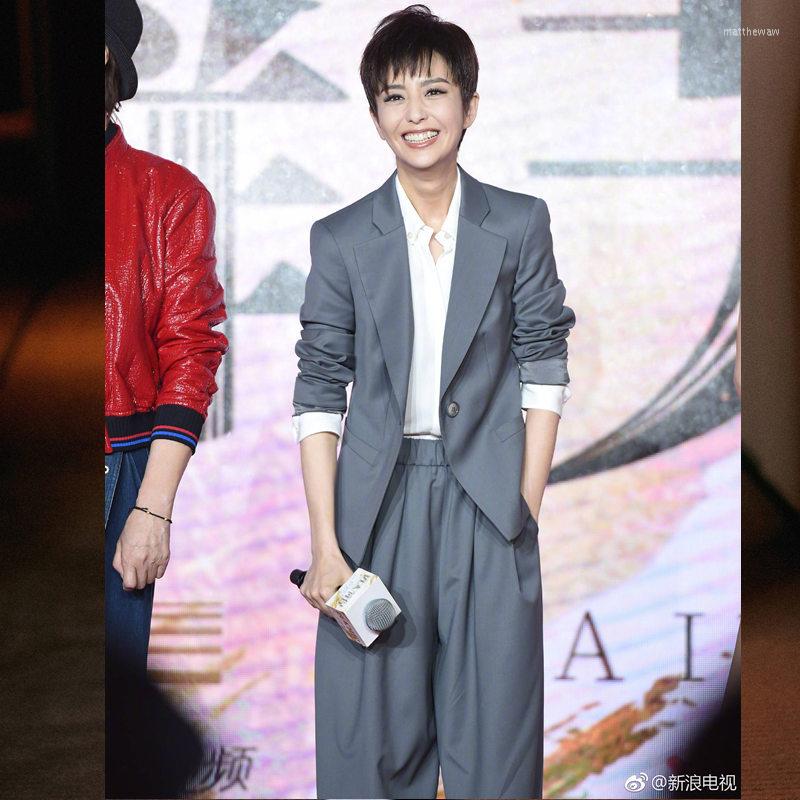 Women's Two Piece Pants 2022 Spring Women Grey Casual Blazer Set OL Elegant Suit Female Coat Loose Wide Leg 2 Pieces Y229, Gray
Women's Two Piece Pants 2022 Spring Women Grey Casual Blazer Set OL Elegant Suit Female Coat Loose Wide Leg 2 Pieces Y229, Gray
