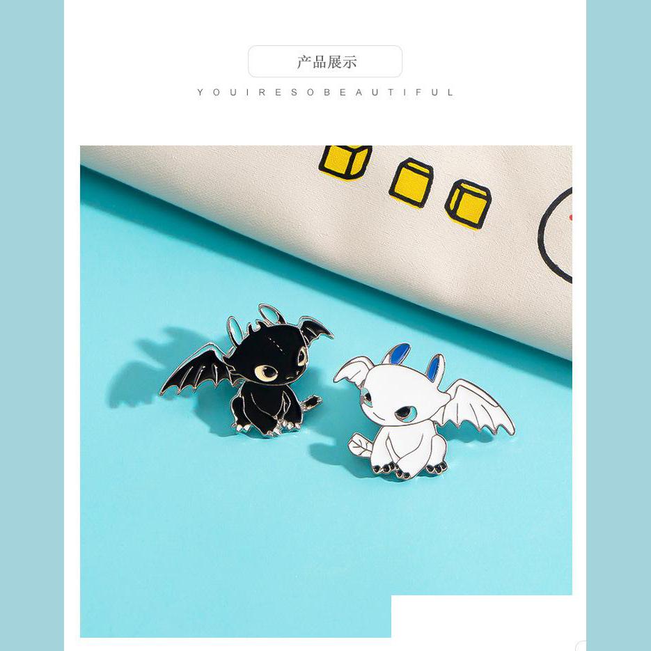 Pins Brooches Cartoon Little Dragon Brooch New Fashion Black And White Ees Men Women Metal Badge Neckline Clothing Access Jewelshops Dheth