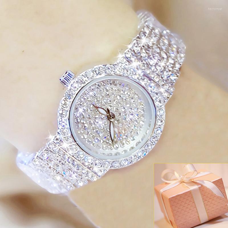 Wristwatches 2022 Diamond Wrist Watches For Women Silver Elegant Woman Watch Waterproof Rhinestone Montre Femme Coffret Cadeau
Wristwatches 2022 Diamond Wrist Watches For Women Silver Elegant Woman Watch Waterproof Rhinestone Montre Femme Coffret Cadeau