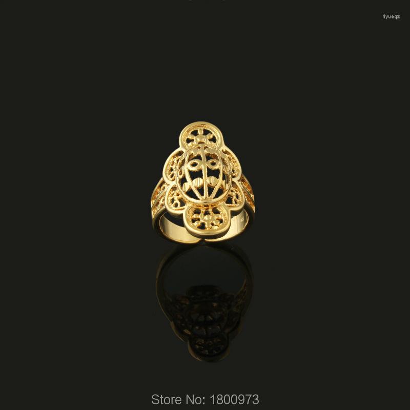 Wedding Rings Trendy Exquisite Pattern For Women18K Gold Color Fashion Jewelry Geometric Band Party Ring Decorative
Wedding Rings Trendy Exquisite Pattern For Women18K Gold Color Fashion Jewelry Geometric Band Party Ring Decorative