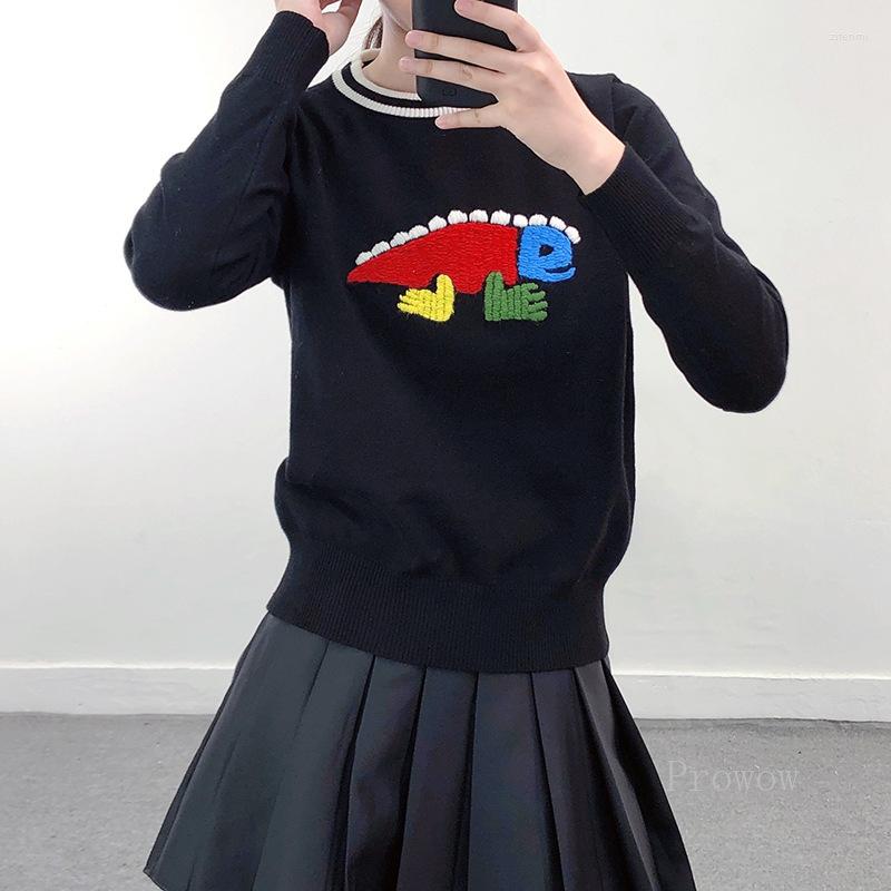 Women' Sweaters Striped Round Neck Black Sweater With Cembroidered Lizard 2022 Autumn Winter Women Loose Pullover Jumpers
Women' Sweaters Striped Round Neck Black Sweater With Cembroidered Lizard 2022 Autumn Winter Women Loose Pullover Jumpers