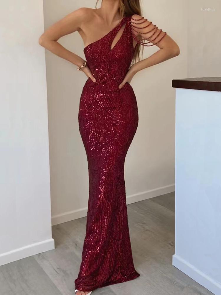 Party Dresses YIDINGZS Elegant One Shoulder Burgundy Sequin Dress Women Beading Long 2022 Maxi 18519, Black
Party Dresses YIDINGZS Elegant One Shoulder Burgundy Sequin Dress Women Beading Long 2022 Maxi 18519, Black