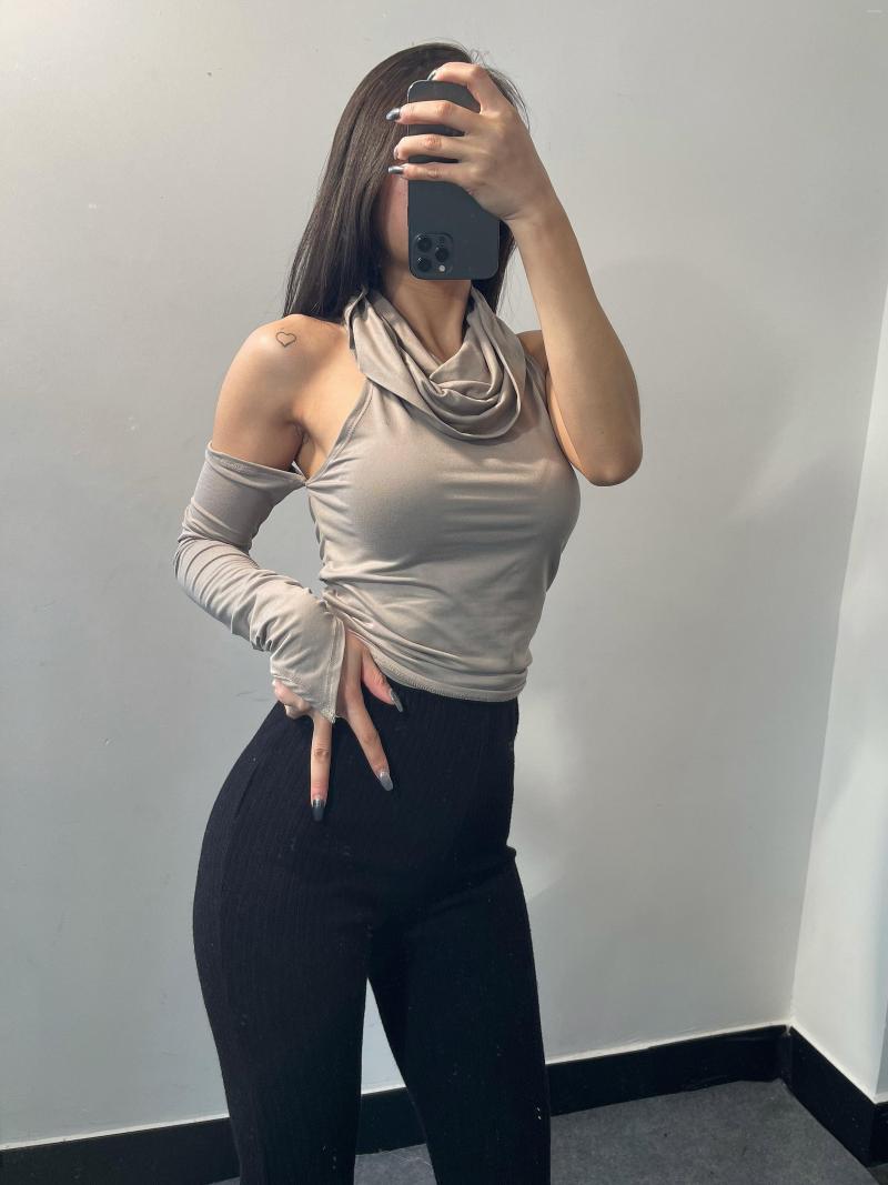 Women' T Shirts Europe And The United States Spring Sexy Hooded Backless Top With One-side Sleeves Slim Body Off-the-shoulder, Light brown
Women' T Shirts Europe And The United States Spring Sexy Hooded Backless Top With One-side Sleeves Slim Body Off-the-shoulder, Light brown