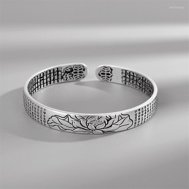 Bangle Antique Silver Color Woman Buddhist Scriptures Bracelet Men's Classic Retro Six Words Mantra Open Jewelry
Bangle Antique Silver Color Woman Buddhist Scriptures Bracelet Men's Classic Retro Six Words Mantra Open Jewelry
