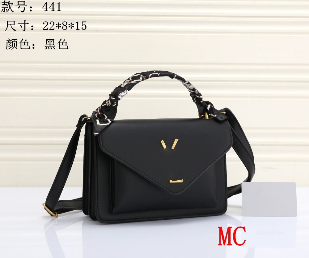 Designer Luxury Tote shoulder bag totes purse handbag message bags cluth brand classic Crossbody pu leather Wallet Luggage Purses #441 Scarf 22CM Fashion Black, Beige
Designer Luxury Tote shoulder bag totes purse handbag message bags cluth brand classic Crossbody pu leather Wallet Luggage Purses #441 Scarf 22CM Fashion Black, Beige
