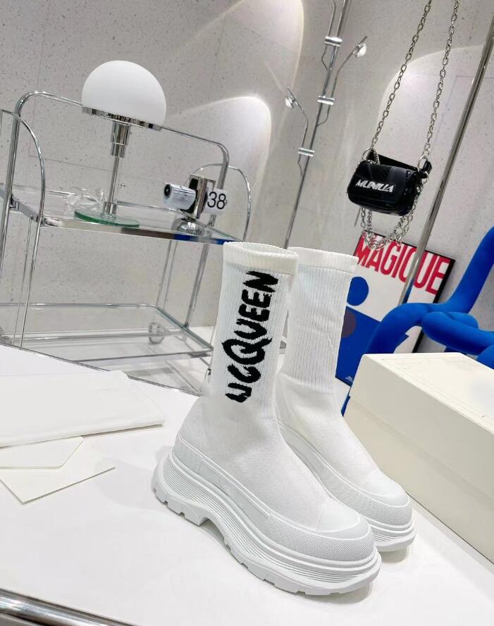 2022 Dress Shoes 2022 Hot Style Sock Boots luxury design increase height comfortable and easy to wear use advanced material
2022 Dress Shoes 2022 Hot Style Sock Boots luxury design increase height comfortable and easy to wear use advanced material