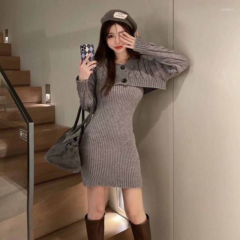 Casual Dresses Sexy Two Pieces Set Women Knitted Cape Sleeveless Pleated Mini Dress Bodycon 2022 All Match Outfit Vestidos Korean Suit J402, Grey
Casual Dresses Sexy Two Pieces Set Women Knitted Cape Sleeveless Pleated Mini Dress Bodycon 2022 All Match Outfit Vestidos Korean Suit J402, Grey
