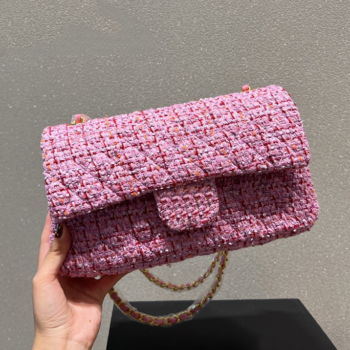 Womens Tweed Knitting Designer Bags Fall Classic Woven Diamond Quilted Gold Metal Hardware Chain Cross Body Shoulder Purse French Large Capacity Handbags 25x13CM, Box
Womens Tweed Knitting Designer Bags Fall Classic Woven Diamond Quilted Gold Metal Hardware Chain Cross Body Shoulder Purse French Large Capacity Handbags 25x13CM, Box
