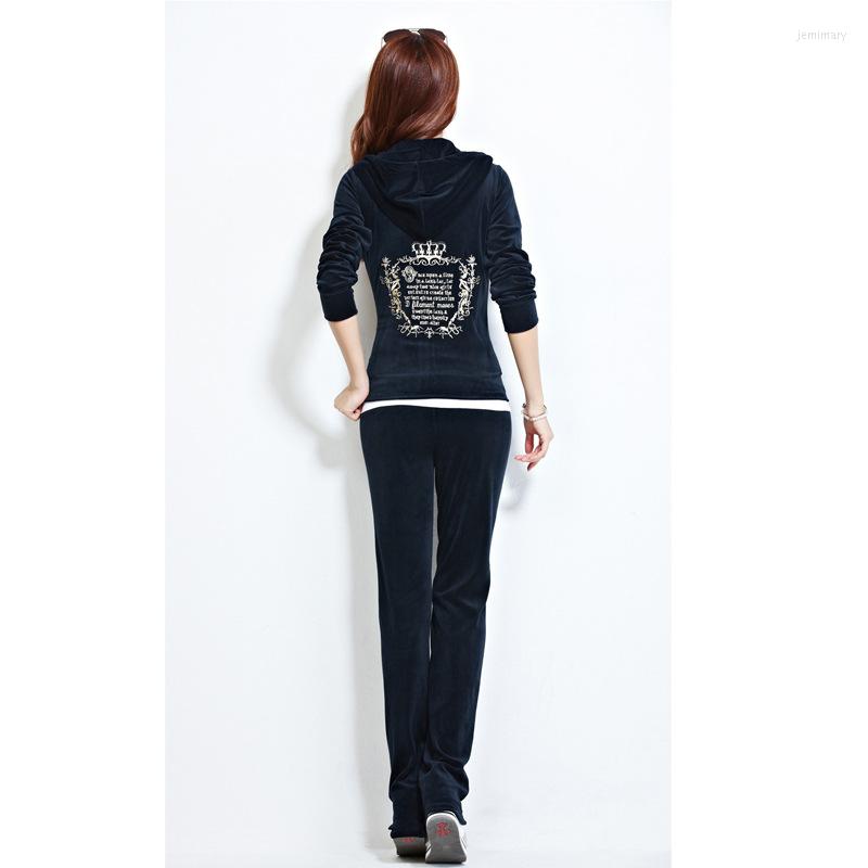 Women's Tracksuits Spring And Autumn 2022 Gold Velvet Sports Suit Female Fashion Letter Printing Long-sleeved Trousers, Black
Women's Tracksuits Spring And Autumn 2022 Gold Velvet Sports Suit Female Fashion Letter Printing Long-sleeved Trousers, Black