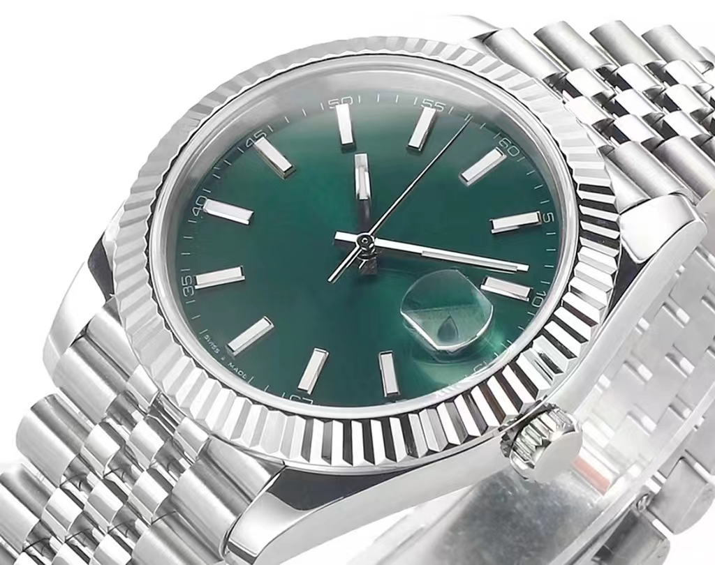 Men's and women's universal mechanical wristwatch 316L silver stainless steel 36/41mm Japanese original 8215 movement automatic winding waterproof classic watch
Men's and women's universal mechanical wristwatch 316L silver stainless steel 36/41mm Japanese original 8215 movement automatic winding waterproof classic watch