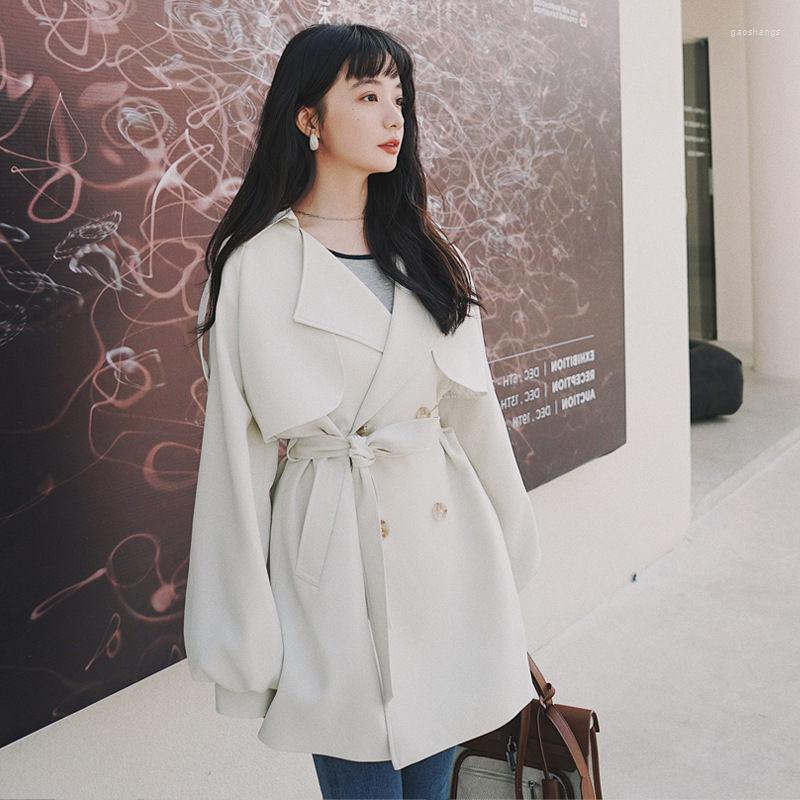 Women' Trench Coats Korean Loose Windbreaker Women' Regular Models 2022 Spring Autumn Short Jacket British Style Beige Coat Outerwear
Women' Trench Coats Korean Loose Windbreaker Women' Regular Models 2022 Spring Autumn Short Jacket British Style Beige Coat Outerwear
