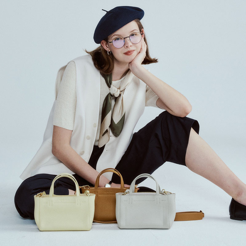 Women Inclined Shoulder Bags Fashion casual Womens Bag Small Handbag Totes High-capacity Genuine leather Large volume wholesale Girl Mobile Phone Bag Black 9228, Beige
Women Inclined Shoulder Bags Fashion casual Womens Bag Small Handbag Totes High-capacity Genuine leather Large volume wholesale Girl Mobile Phone Bag Black 9228, Beige