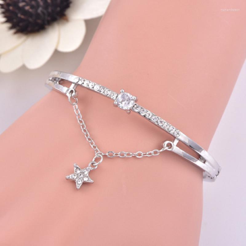 Bangle Luxury Rose Gold Stainless Steel Bracelets Bangles Female Heart Wedding Love Brand Charm Bracelet For Women Famous Jewelry
Bangle Luxury Rose Gold Stainless Steel Bracelets Bangles Female Heart Wedding Love Brand Charm Bracelet For Women Famous Jewelry