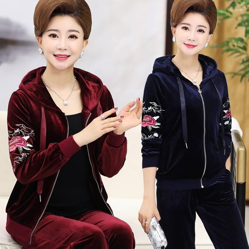 Women's Tracksuits Spring Autumn Women Sets Sportswear Velvet Tracksuit Hoodie 2pcs Embroidery Sweatshirt Pant Sweat Suits Casual Fitting, Red regular
Women's Tracksuits Spring Autumn Women Sets Sportswear Velvet Tracksuit Hoodie 2pcs Embroidery Sweatshirt Pant Sweat Suits Casual Fitting, Red regular