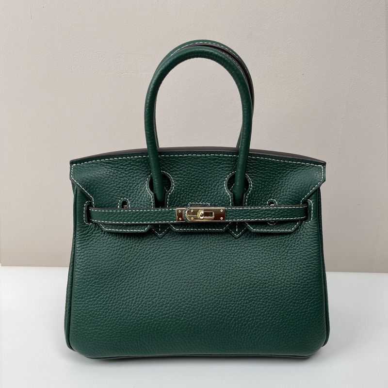 Fashion birkins woman herme bag 25cm lychee pattern leather women s large capacity Portable Single Shoulder Messenger female, Sky blue
Fashion birkins woman herme bag 25cm lychee pattern leather women s large capacity Portable Single Shoulder Messenger female, Sky blue