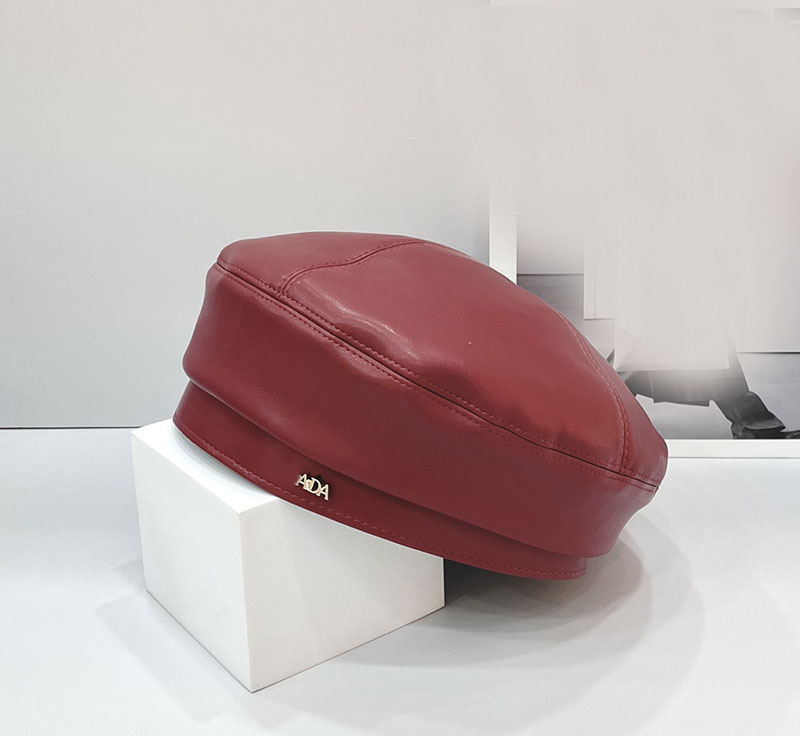 Fashion Leather Berets Hats Designers for Women Casquette Men Baseball Caps Pu Sun Hat Sacrf Cappelli Gold Letter P Cap Red Beret Beanie
Fashion Leather Berets Hats Designers for Women Casquette Men Baseball Caps Pu Sun Hat Sacrf Cappelli Gold Letter P Cap Red Beret Beanie