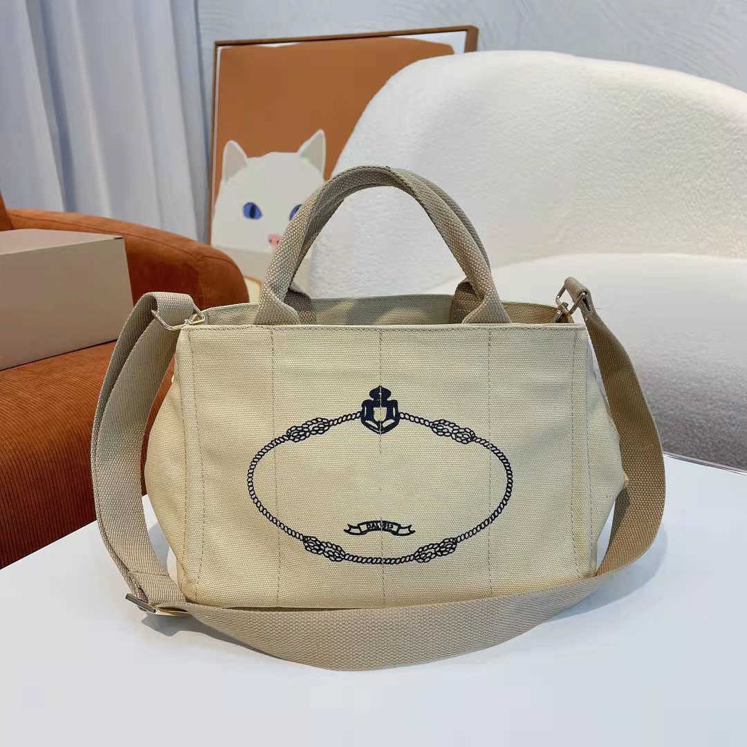 Luxury Designers tote bags Single Shoulder Bags Prd Classic Style Fashionable Women's Bag Large Capacity Practical Travel Handbag Shopping Simple Is, Grey
Luxury Designers tote bags Single Shoulder Bags Prd Classic Style Fashionable Women's Bag Large Capacity Practical Travel Handbag Shopping Simple Is, Grey
